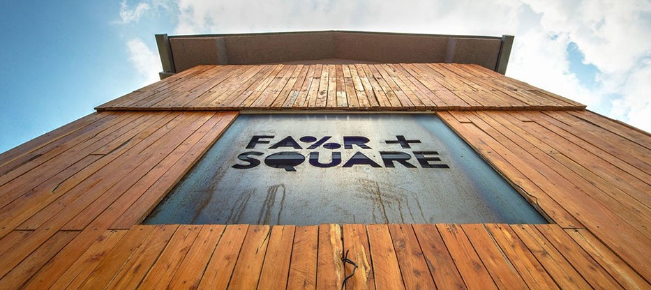 Upcycled-Fair-and-Square-Hostel-in-Belgrade-2-1580x658