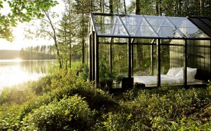 modern-garden-bedroom-200117-1053-01